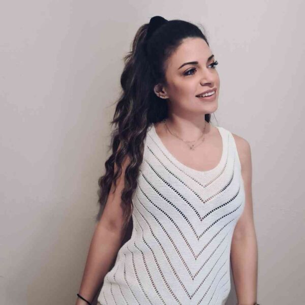 Πλεκτό Αμάνικο Top σε 2 Αποχρώσεις